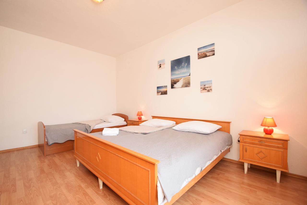 Apartment Duda Starigrad Paklenica Dış mekan fotoğraf